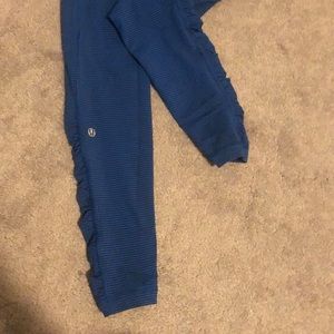 Lululemon Cobalt blue yoga pant, size 6